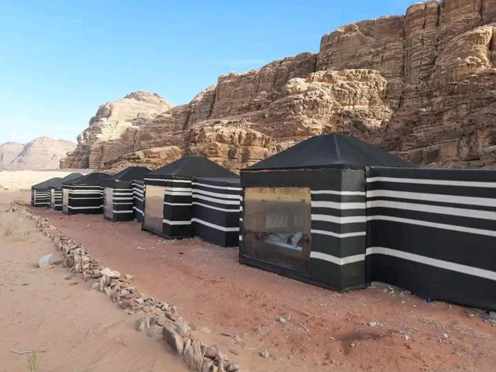 Enad desert camp Wadi Rum Exterior foto