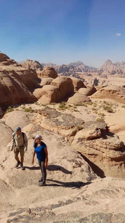 Enad desert camp Wadi Rum Exterior foto